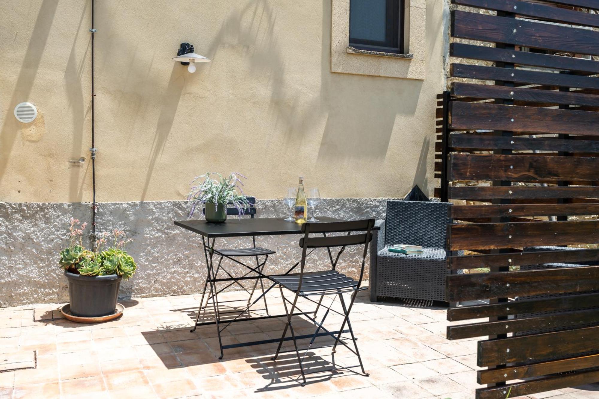 Cottage Immerso Nel Vigneto Caltagirone Ngoại thất bức ảnh